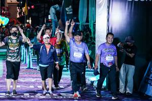 BIB: 
                            <button type="button" onclick="openModal(26350820)" class="btn btn-primary btn-sm float-right btn-popup" data-toggle="modal" data-target=".modal-high-quality">
                        <i class="fas fa-shopping-cart"></i> Add to Cart
                    </button>
                                            <button type="button" onclick="isThisMe(26350820, true)" class="btn btn-success btn-sm float-right btn-popup btn-isme hidden" data-toggle="tooltip" data-placement="bottom" title="นี่คือรูปของคุณใช่ไหม คลิกที่นี่เพื่อเอาเข้าอัลบั้ม">
                        <i class="fas fa-plus"></i> Add to album
                    </button>
                    <button type="button" onclick="isThisMe(26350820, false)" class="btn btn-warning btn-sm float-right btn-popup btn-isnotme hidden">
                        <i class="fas fa-ban"></i> Remove from album
                    </button>